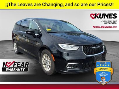 Used 2024 Chrysler Pacifica Touring-L