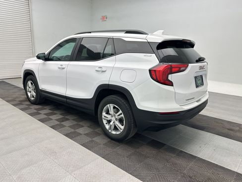 Certified 2021 GMC Terrain SLE w/ Driver Convenience Package image 3