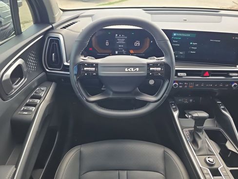 New 2026 Kia Sorento S w/ S Panoramic Sunroof Package FWD image 13