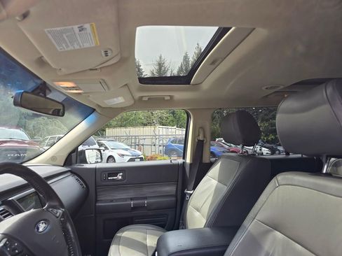 Used 2017 Ford Flex Limited w/ Equipment Group 303A image 12