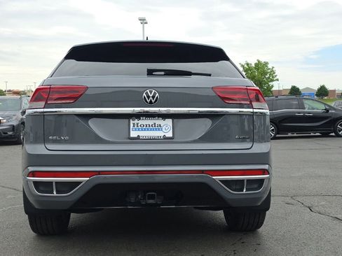 Used 2023 Volkswagen Atlas Cross Sport SEL Premium R-Line AWD/4WD image 6