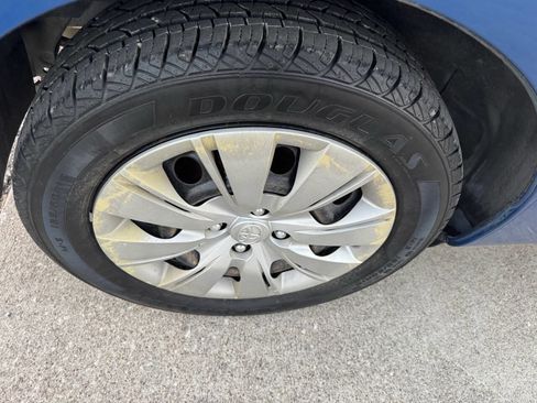 Used 2013 Toyota Yaris LE image 25