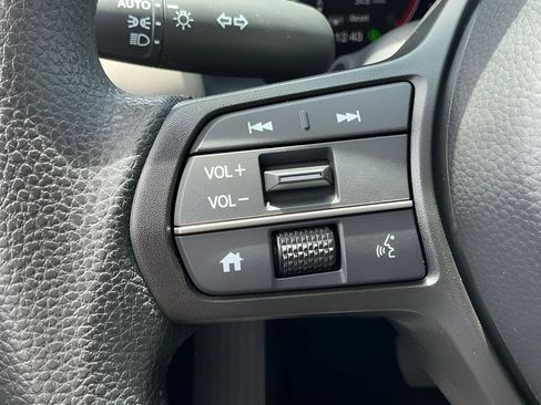 Used 2026 Honda HR-V LX image 28