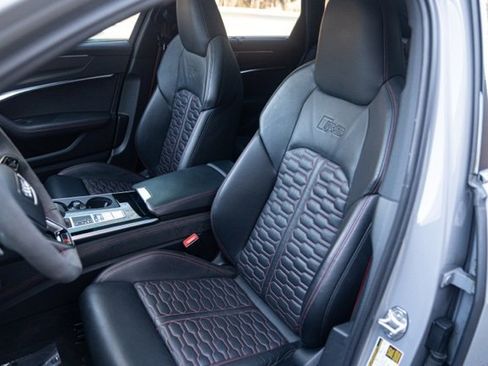 Used 2022 Audi RS 6 image 32