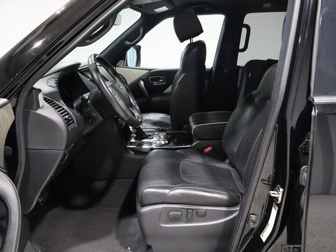 Used 2019 INFINITI QX80 Luxe w/ Proassist Package image 10