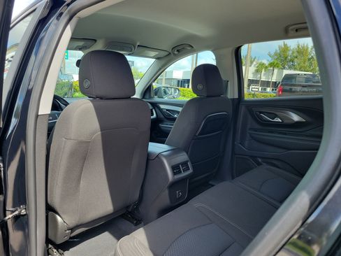 Used 2023 GMC Terrain SLE w/ Driver Convenience Package FWD image 14