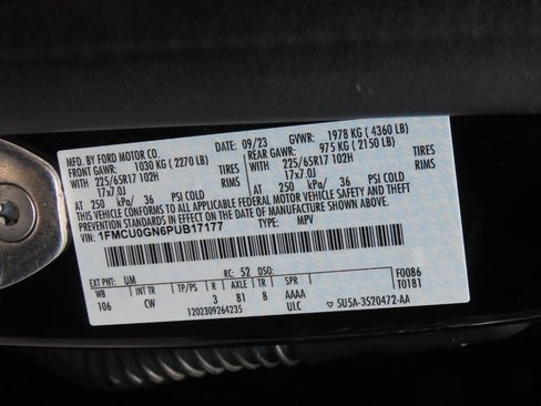 Used 2023 Ford Escape Active FWD image 33