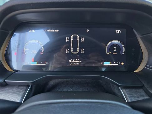 Certified 2023 Jeep Grand Cherokee L Limited w/ Luxury Tech Group II RWD image 13
