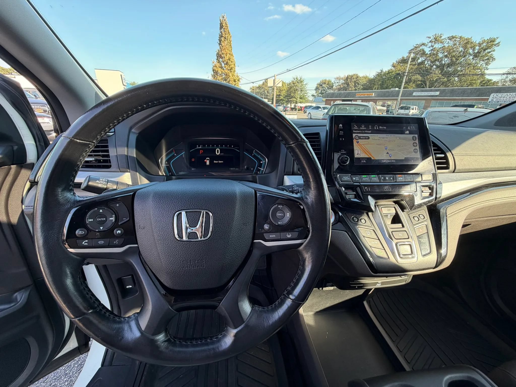 Used 2018 Honda Odyssey Elite image 30