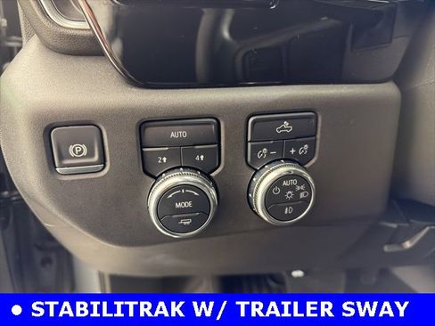 Used 2025 GMC Sierra 1500 Elevation image 31