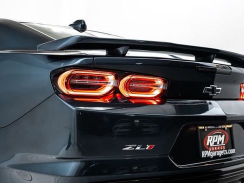 Used 2023 Chevrolet Camaro ZL1 RWD image 11