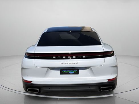 Used 2026 Porsche Panamera 4 E-Hybrid AWD/4WD image 4