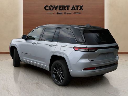 New 2026 Jeep Grand Cherokee Limited AWD/4WD image 3