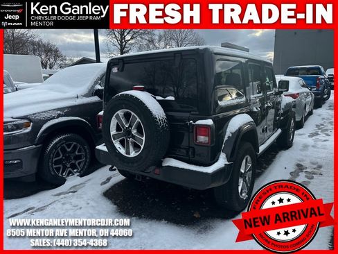 Certified 2022 Jeep Wrangler Unlimited Sahara w/ Cold Weather Group image 10