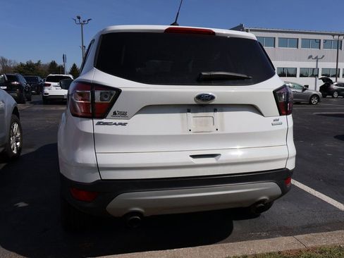 Used 2017 Ford Escape SE image 14