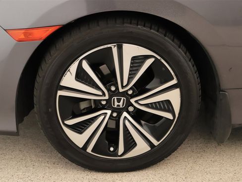 Used 2017 Honda Civic EX-L image 32