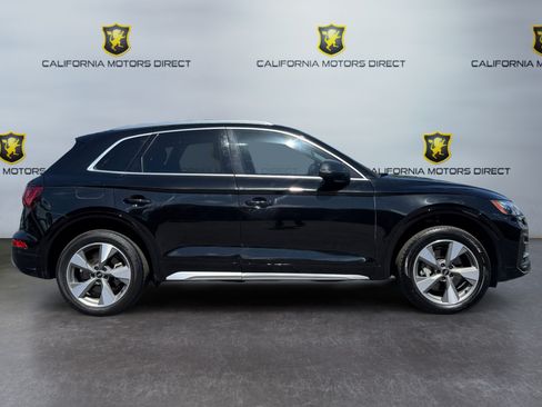 Used 2022 Audi Q5 2.0T Premium Plus w/ Premium Plus Package AWD/4WD image 6