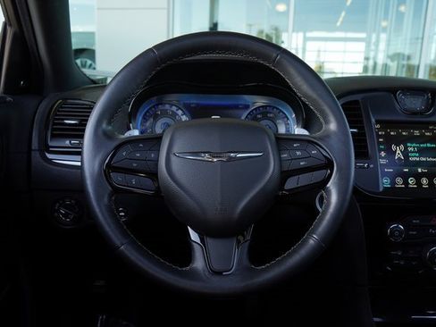 Used 2022 Chrysler 300 S w/ Comfort Group image 15