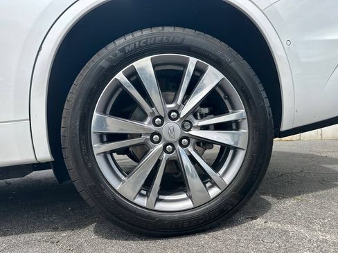 Certified 2024 Cadillac XT6 Premium Luxury w/ Technology Package AWD/4WD image 19