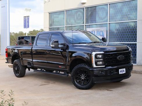 Used 2023 Ford F350 Lariat w/ Lariat Ultimate Package image 1