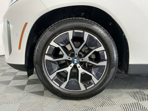 Certified 2025 BMW X3 xDrive30 w/ Convenience Package AWD/4WD image 32