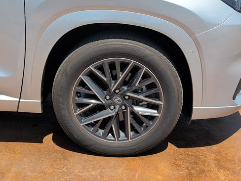 Used 2026 Lexus TX 350 AWD w/ Technology Package image 7