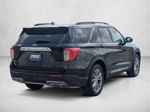 Used 2022 Ford Explorer XLT RWD image 5