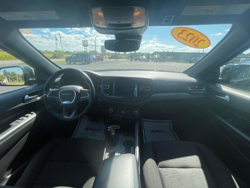 Used 2023 Dodge Durango SXT Launch Edition image 12