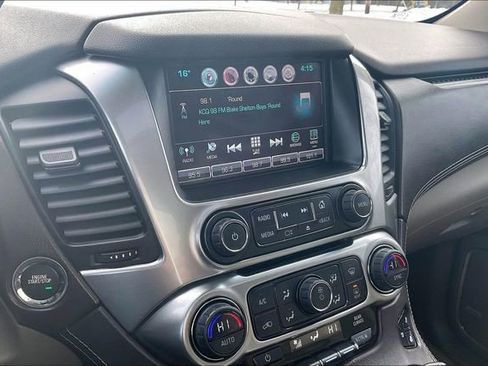 Used 2016 Chevrolet Suburban LTZ image 8