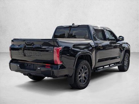 Used 2022 Toyota Tundra Platinum image 5