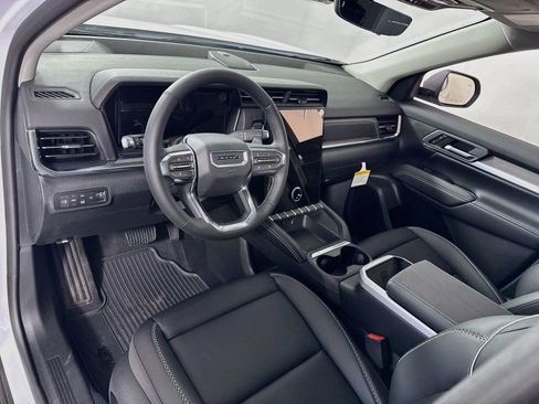 New 2027 GMC Terrain Denali AWD/4WD image 3
