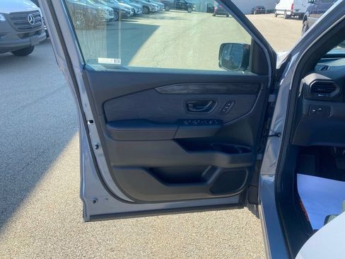 Used 2026 Honda Passport TrailSport image 10
