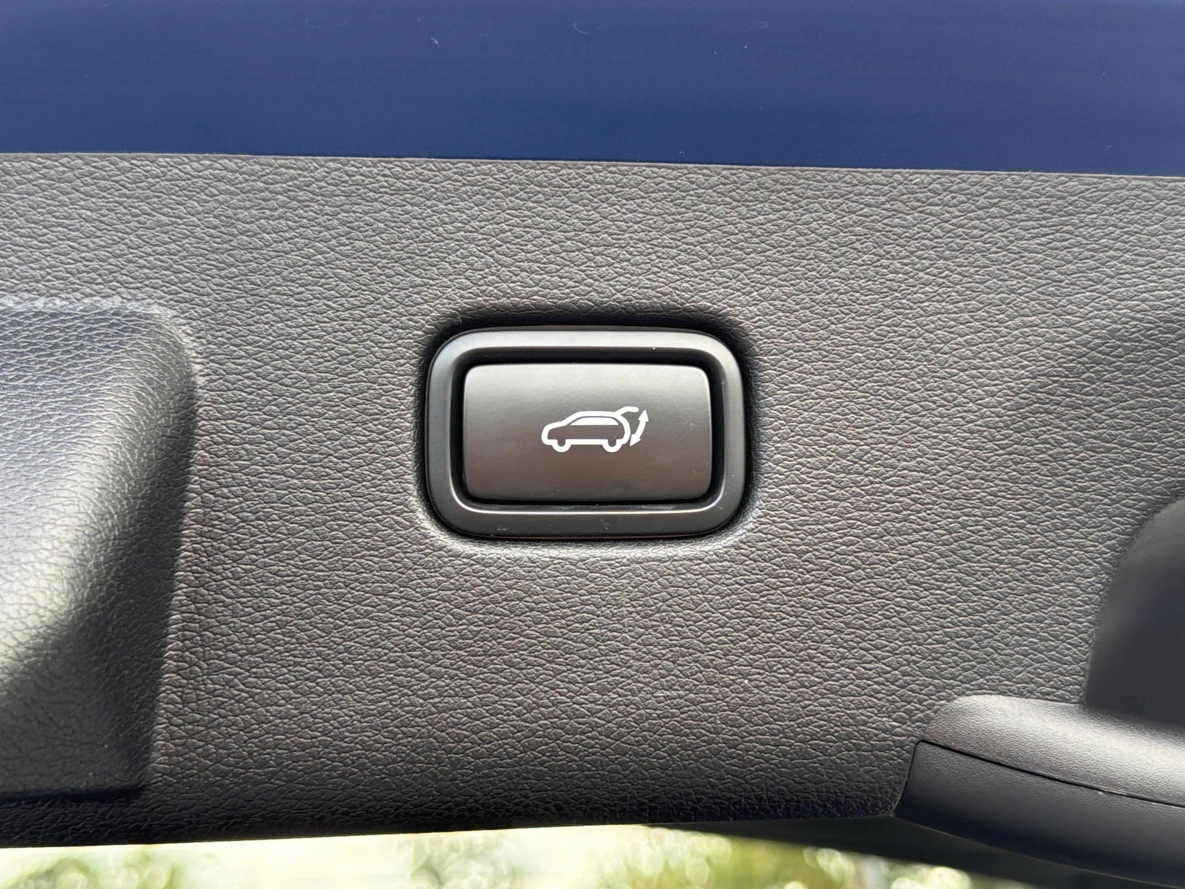 Used 2023 Kia Sportage SX FWD image 18