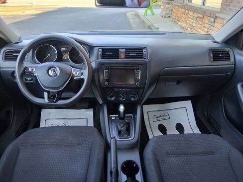 Used 2015 Volkswagen Jetta S FWD image 13