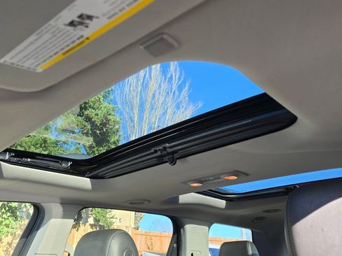 Used 2015 GMC Acadia Denali image 47