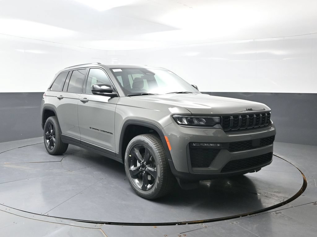 New 2027 Jeep Grand Cherokee Limited AWD/4WD image 3