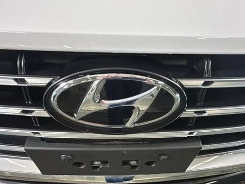 Used 2023 Hyundai Sonata SEL FWD image 9
