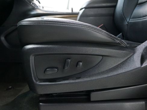 Used 2018 GMC Yukon Denali w/ Denali Ultimate Package image 13