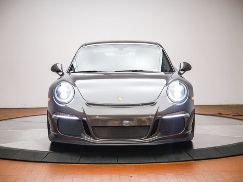 Certified 2015 Porsche 911 GT3 RWD image 10