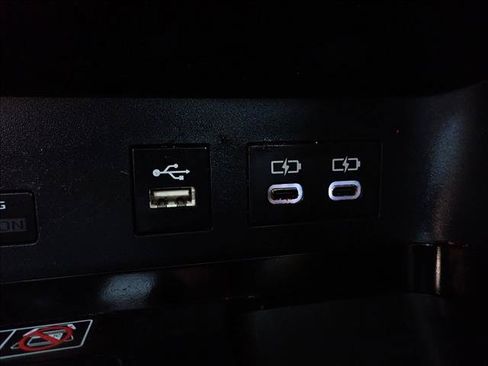 Used 2025 Toyota Camry LE FWD image 17