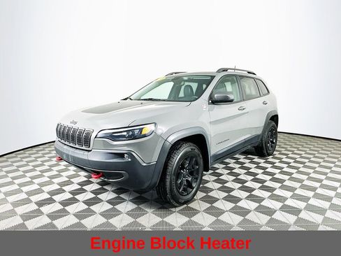Used 2019 Jeep Cherokee Trailhawk w/ Cold Weather Group image 6