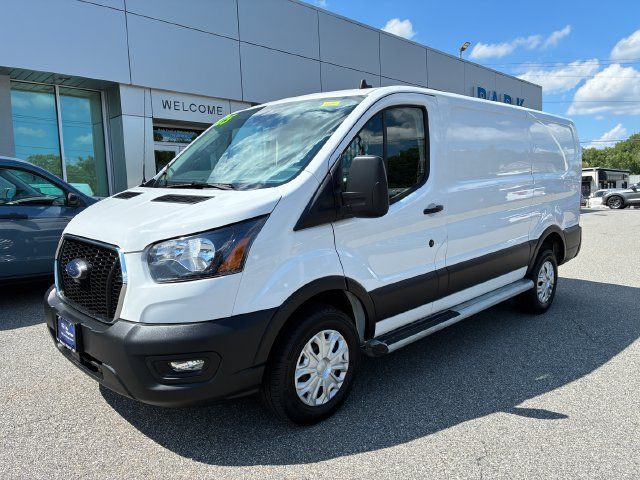 Certified 2025 Ford Transit 250 Low Roof w/ Exterior Upgrade Package RWD image 7