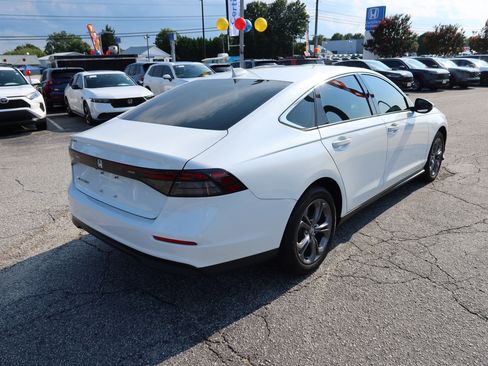 Certified 2024 Honda Accord EX image 4