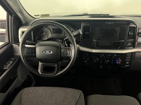 Used 2025 Ford F250 XLT image 14