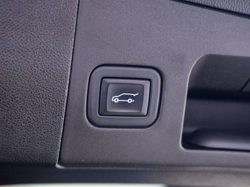 Certified 2023 Cadillac XT5 Sportv AWD/4WD image 37