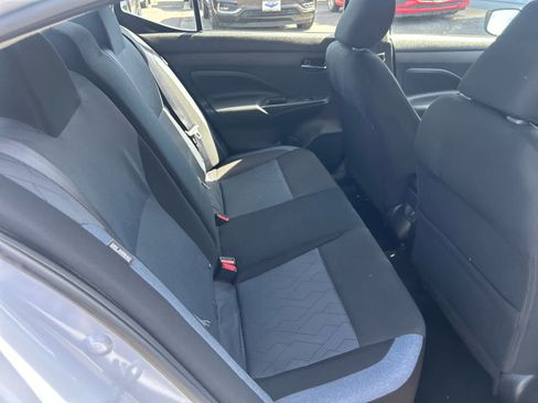 Used 2025 Nissan Versa SV w/ Trunk Package FWD image 15