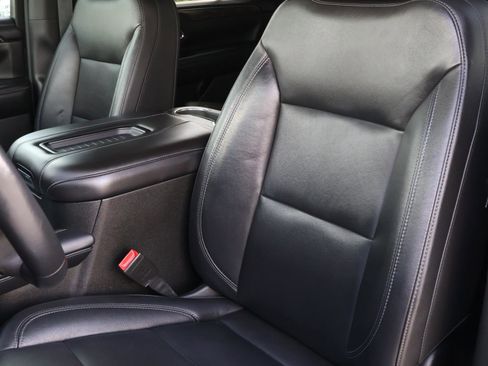 Used 2021 Chevrolet Tahoe LT image 14