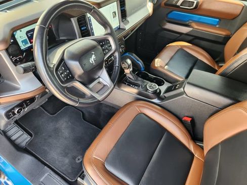 Used 2023 Ford Bronco Outer Banks AWD/4WD image 25