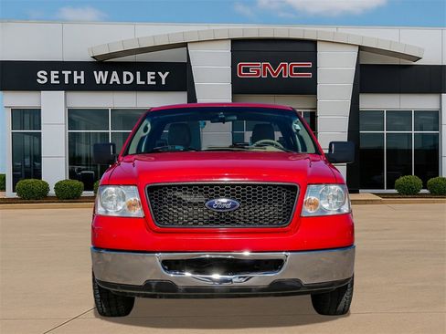 Used 2006 Ford F150 XLT image 2