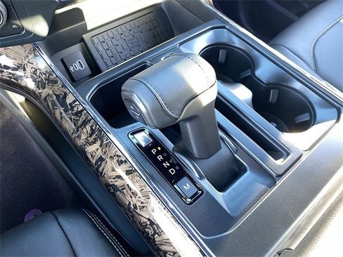 New 2025 Ford F150 XLT w/ Equipment Group 303A High image 51